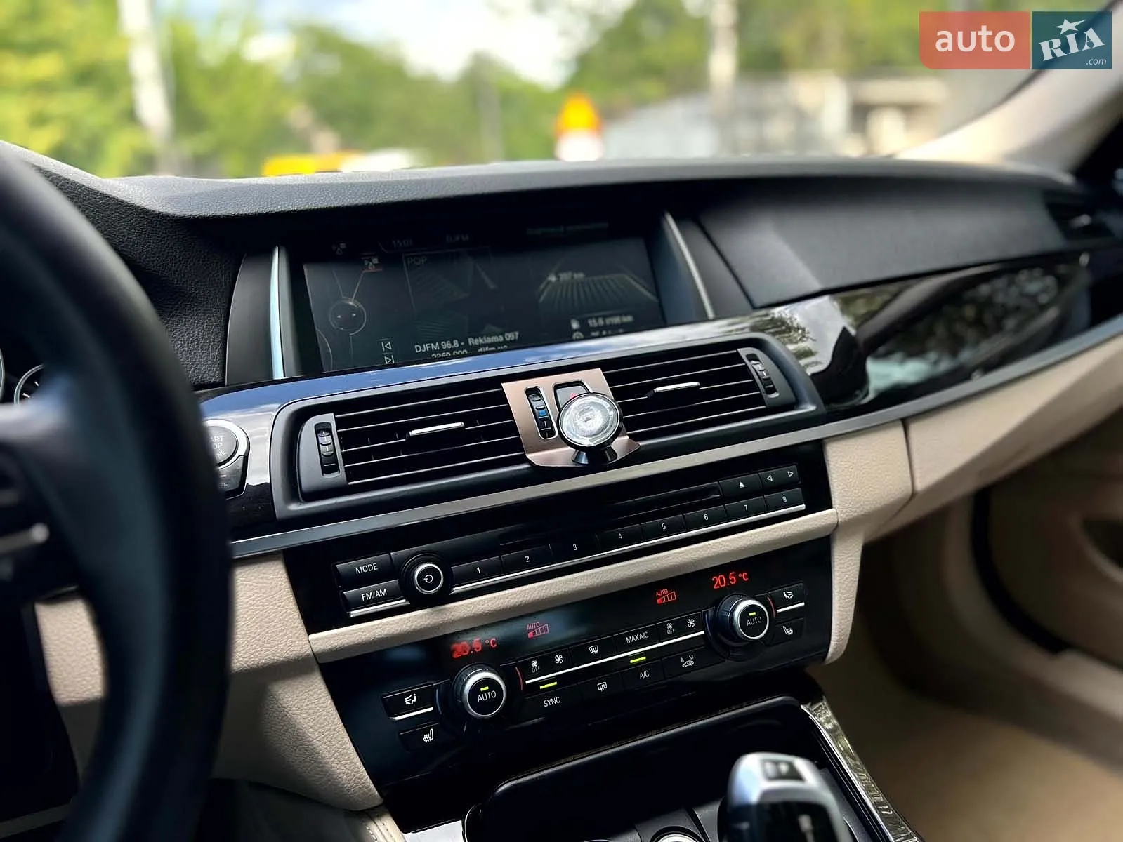2013 BMW 5er - мініатюра 16