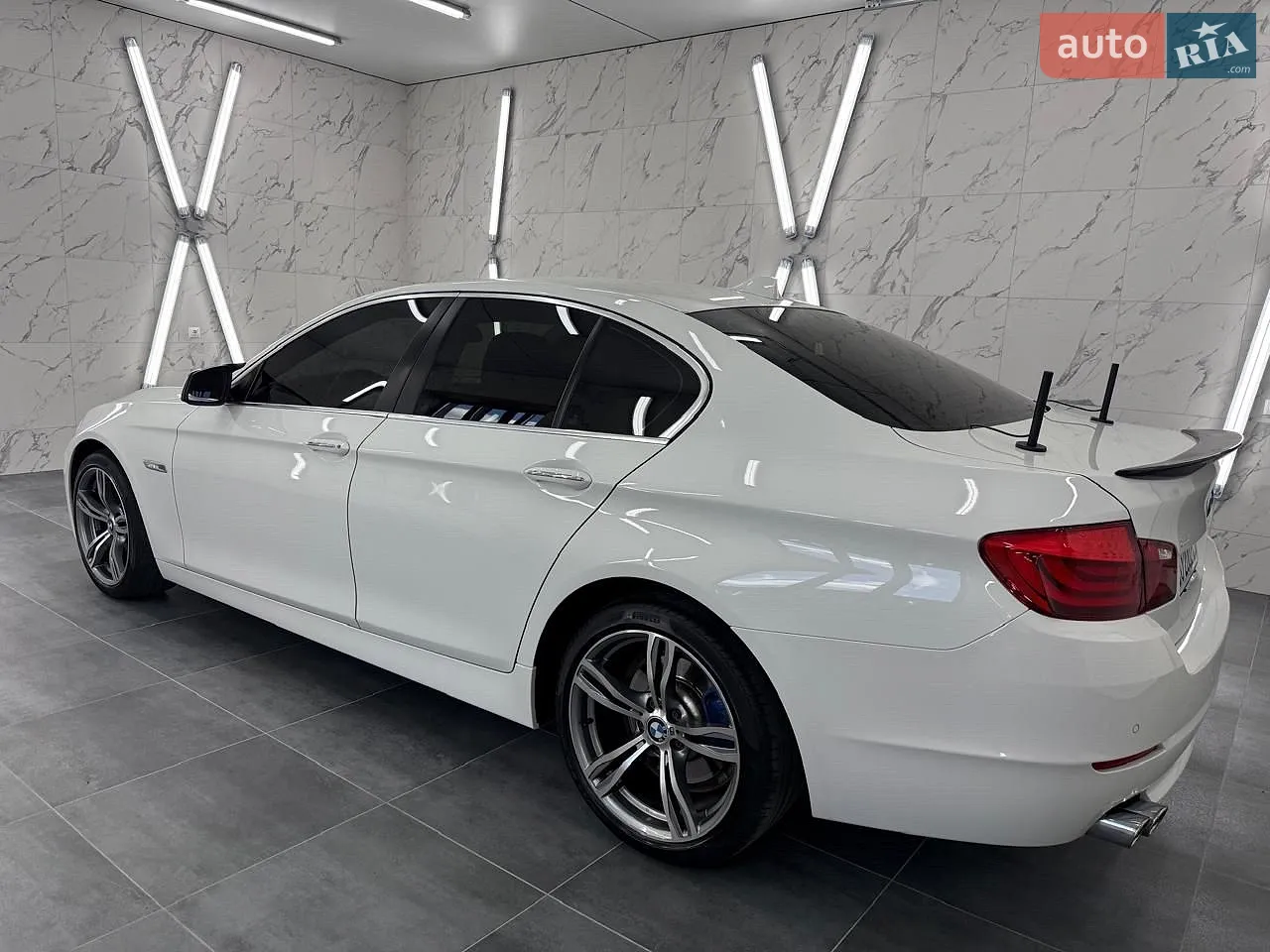 2012 BMW 5er - мініатюра 4