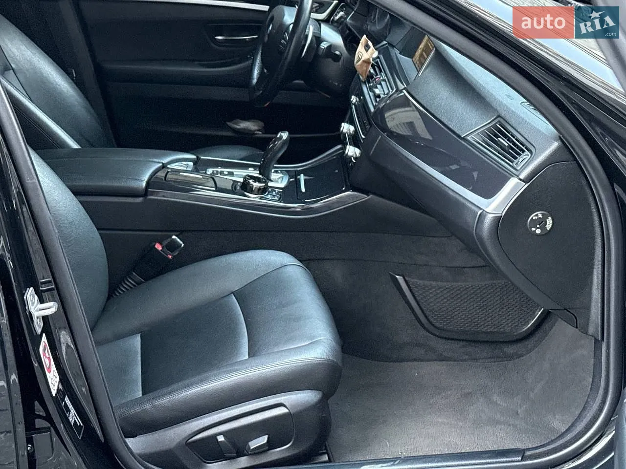 2016 BMW 5er - мініатюра 20