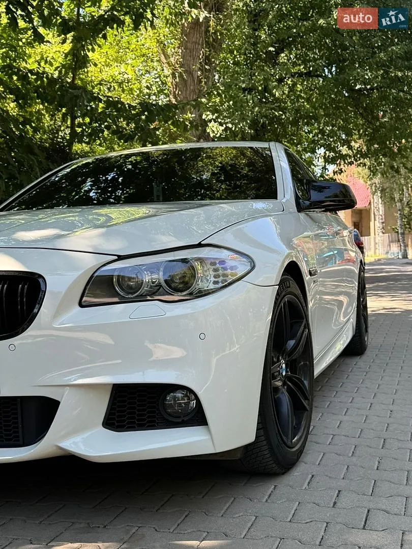 2012 BMW 5er - мініатюра 2