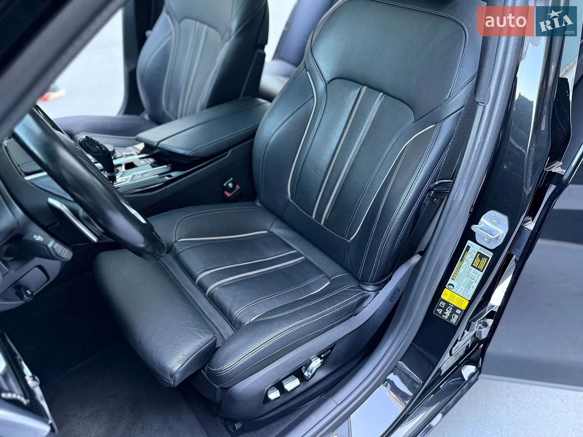 2017 BMW 5er - мініатюра 21