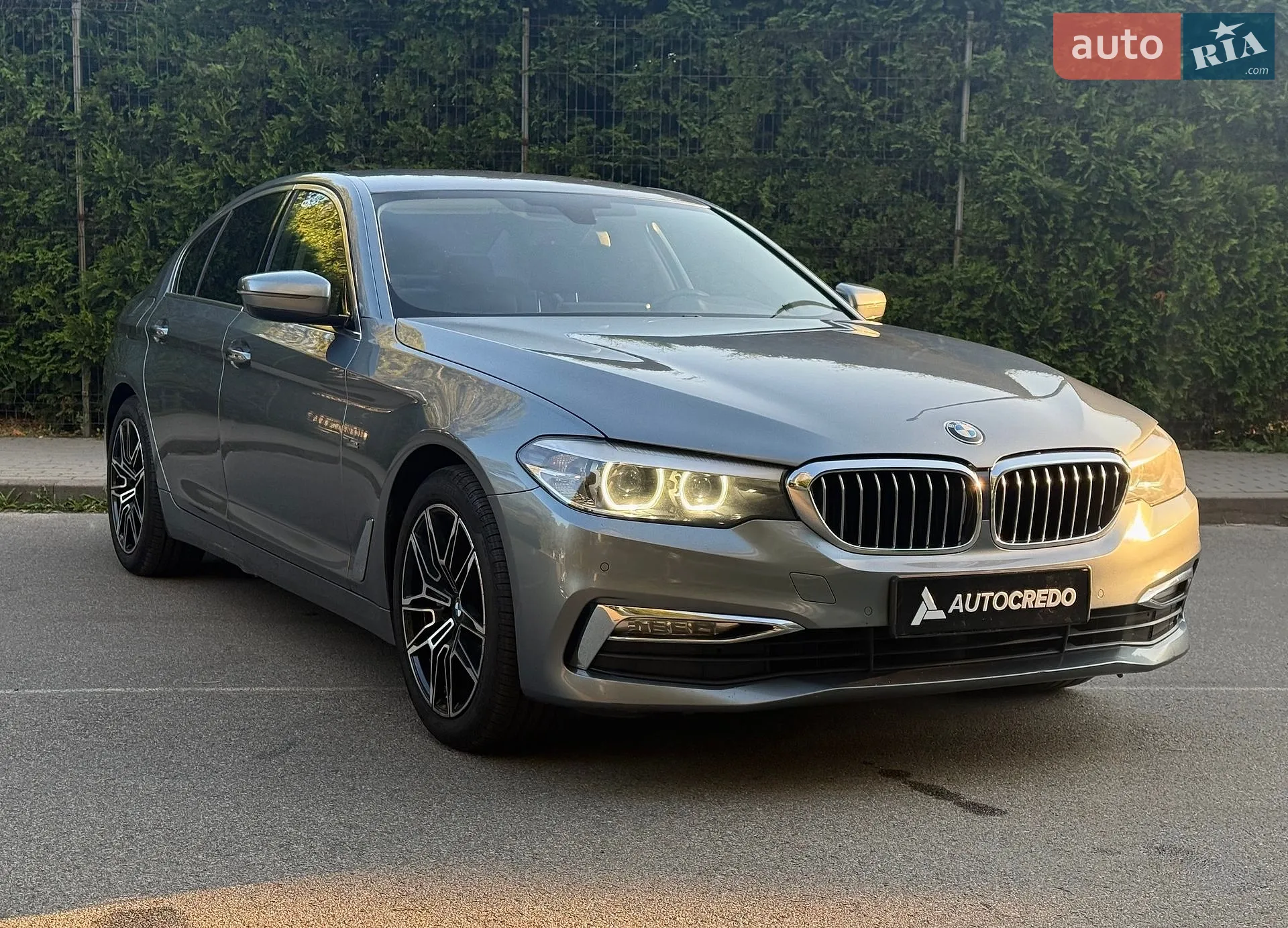 2017 BMW 5er - мініатюра 3