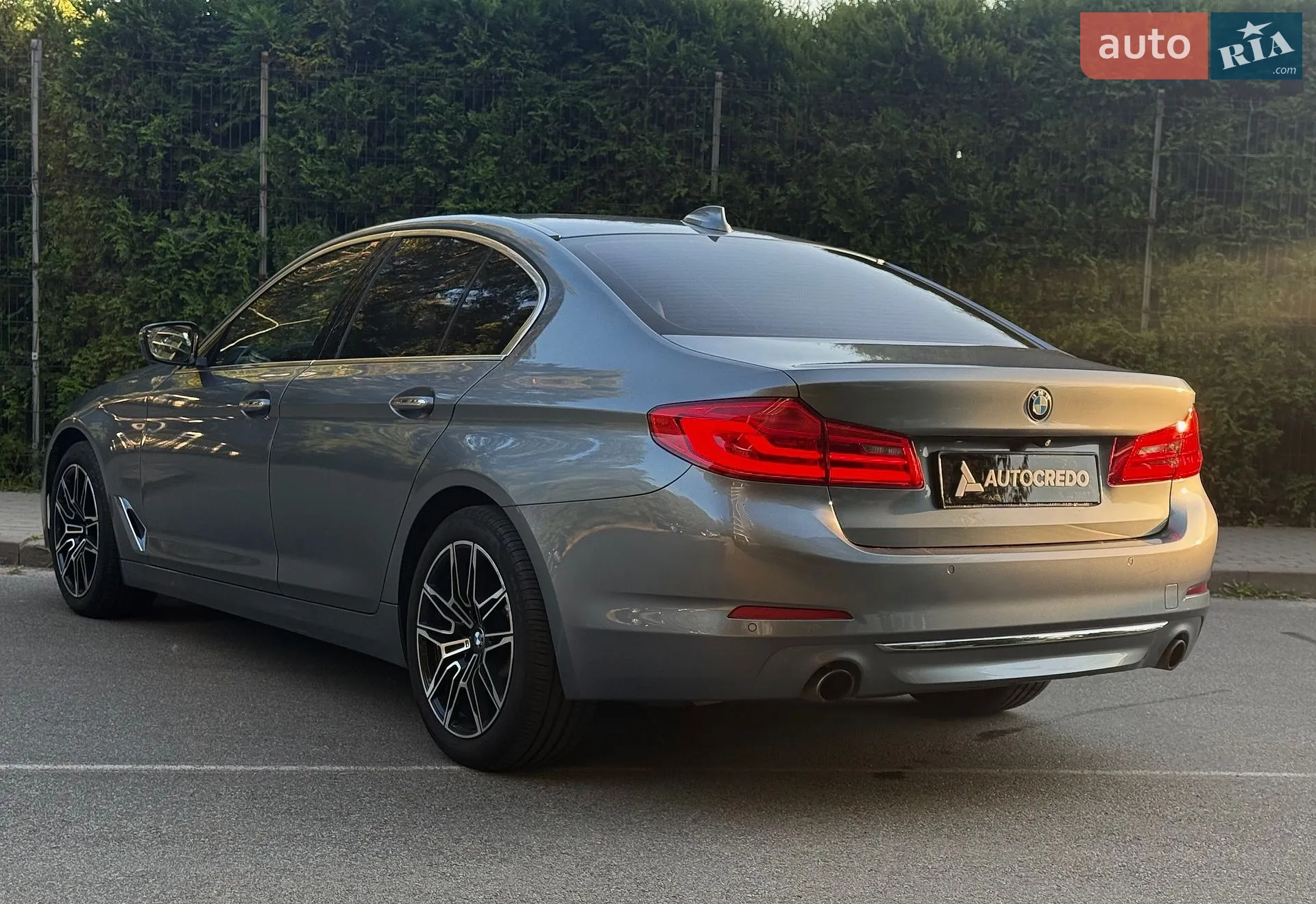 2017 BMW 5er - мініатюра 5