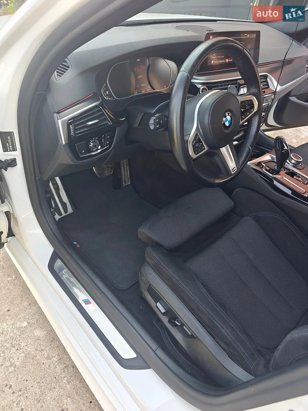 2020 BMW 5er - мініатюра 10