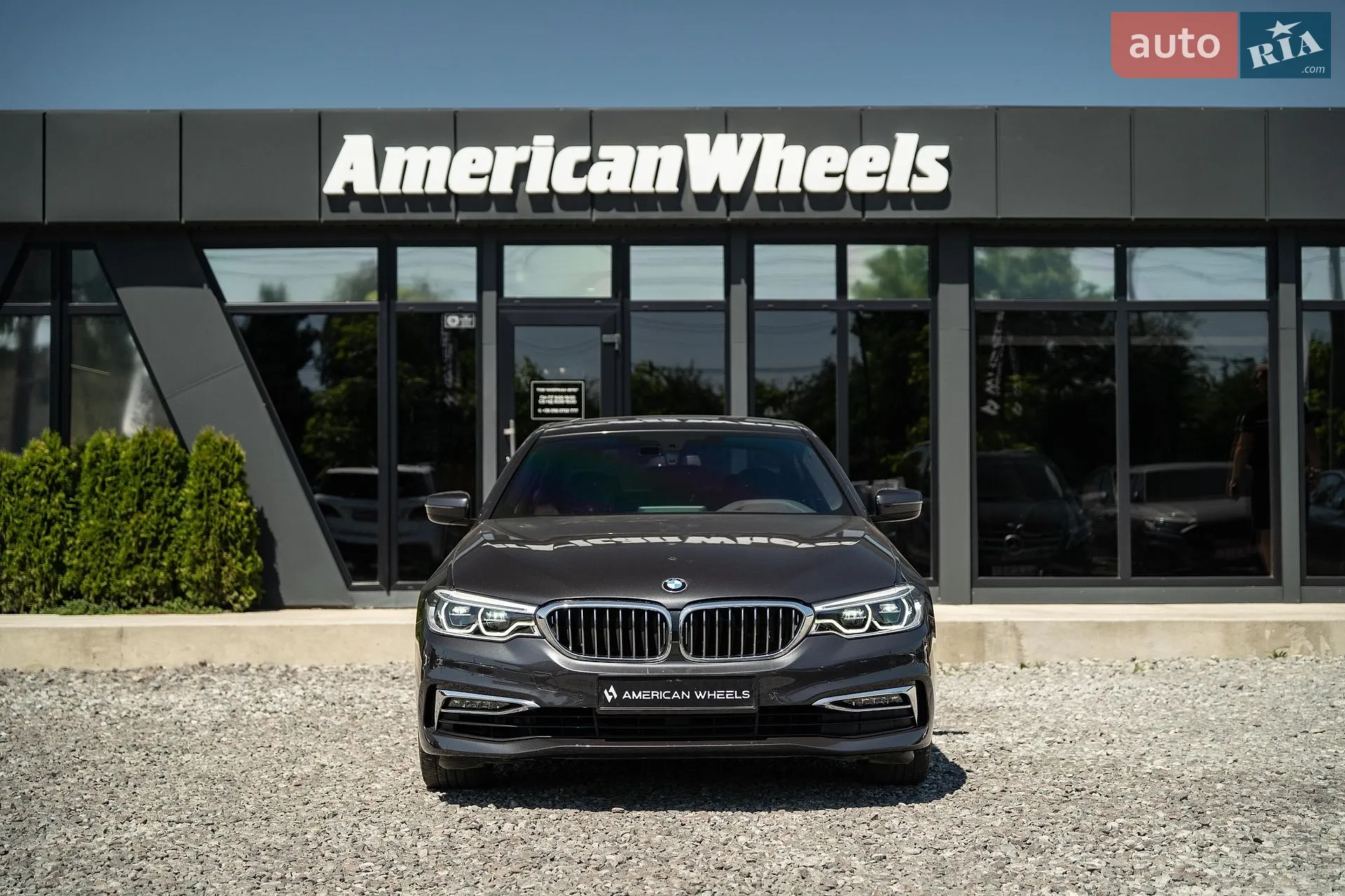 2017 BMW 5er - мініатюра 2