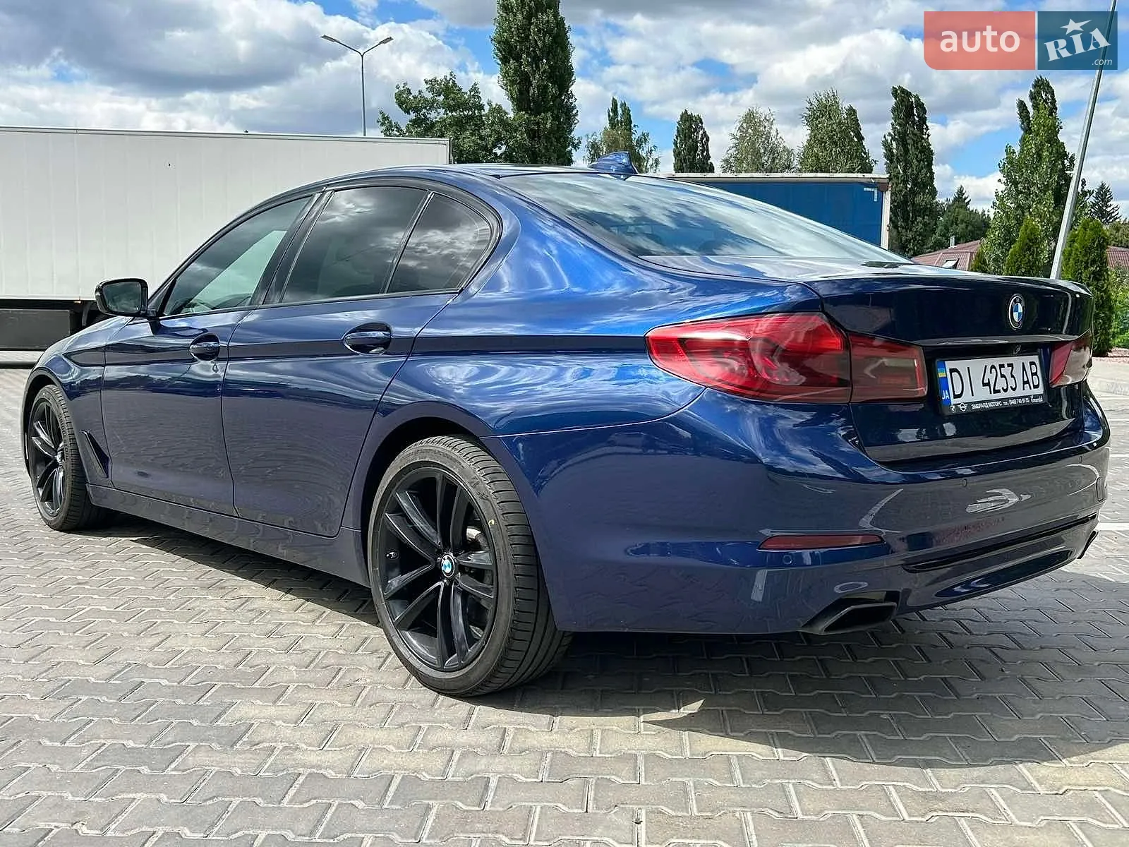2017 BMW 5er - мініатюра 5