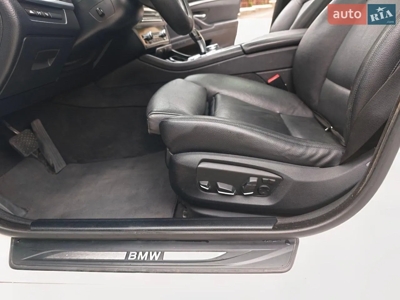 2014 BMW 5er - мініатюра 11