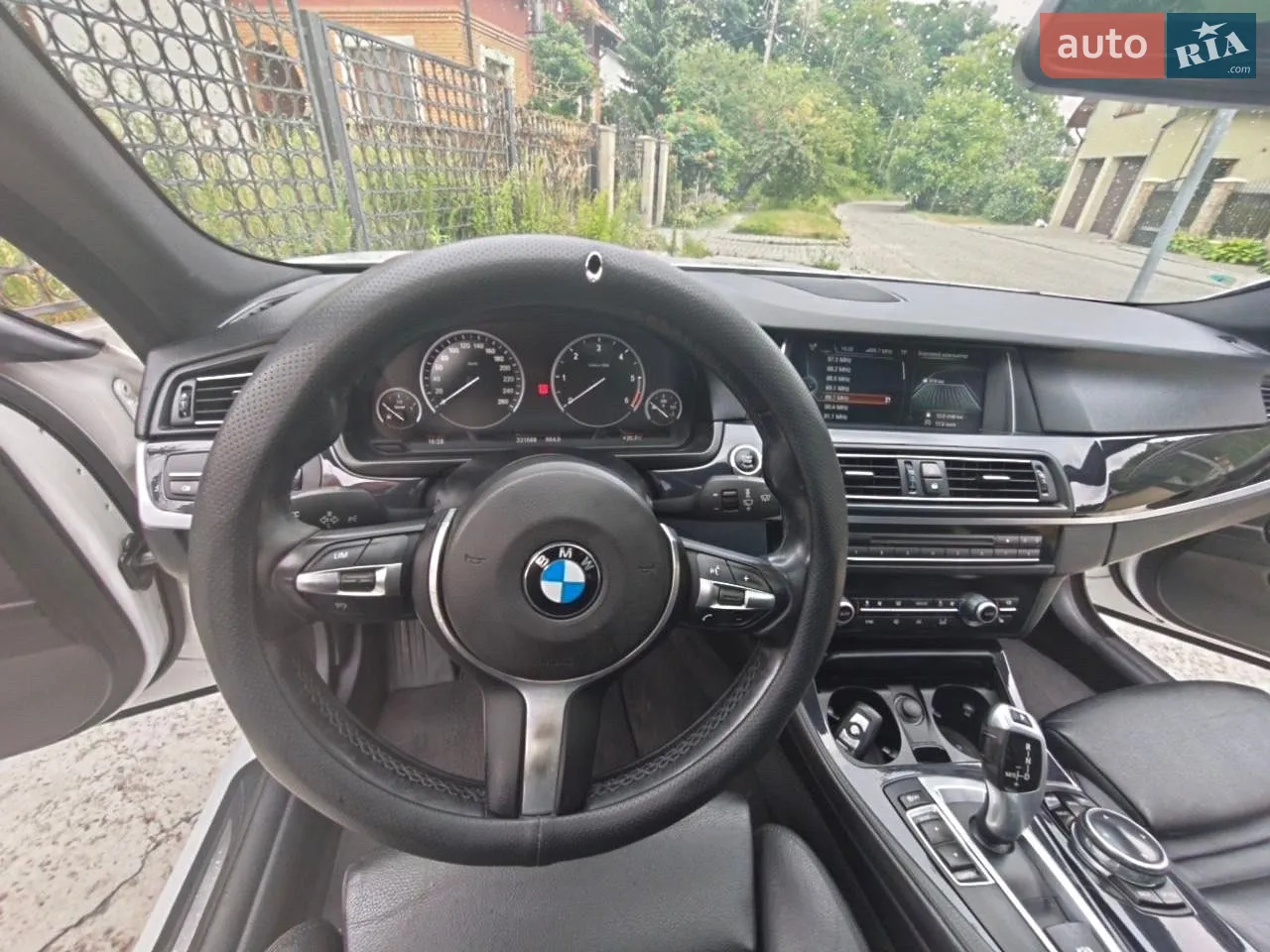 2014 BMW 5er - мініатюра 16