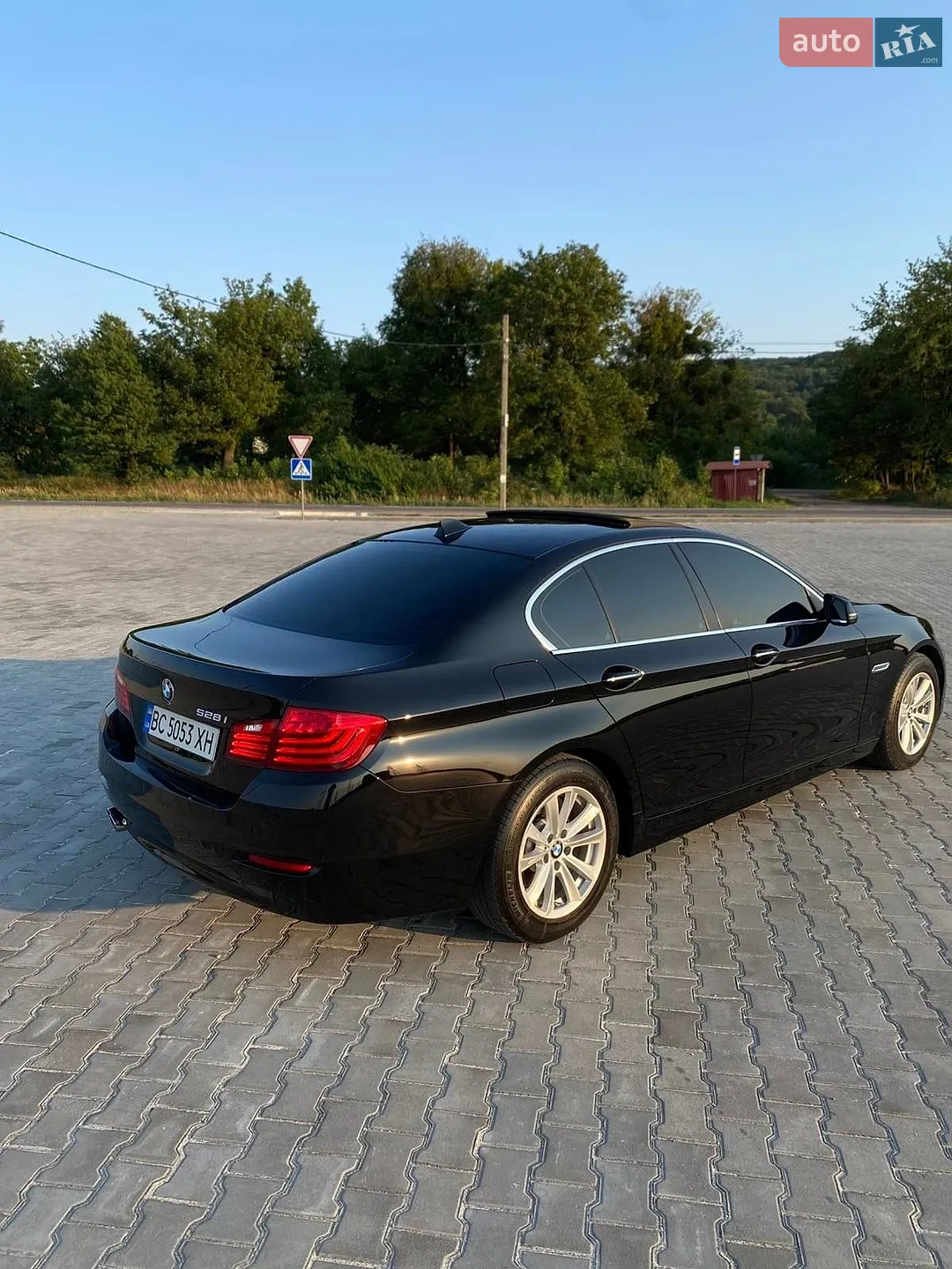 2015 BMW 5er - мініатюра 5