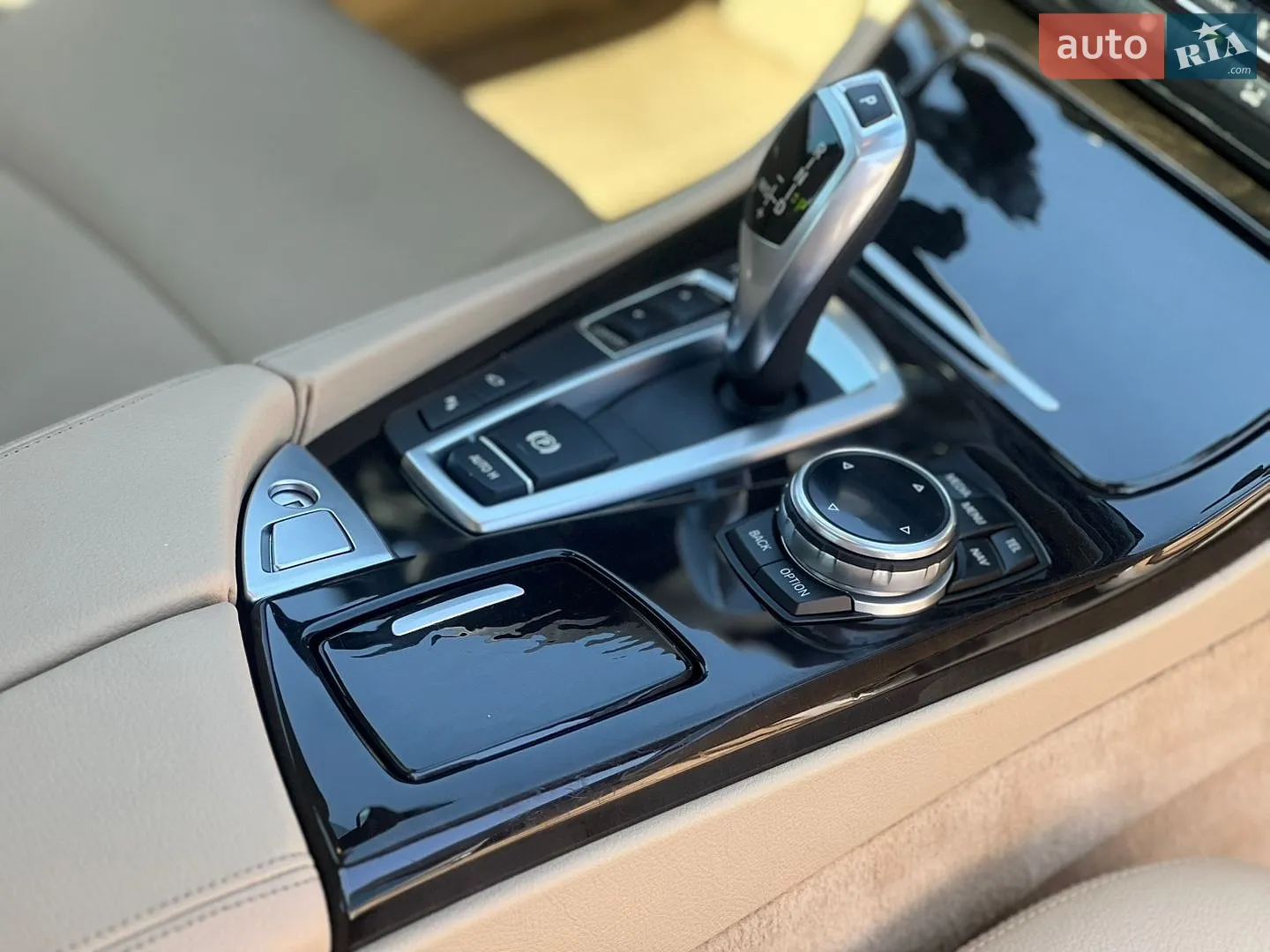 2014 BMW 5er - мініатюра 20