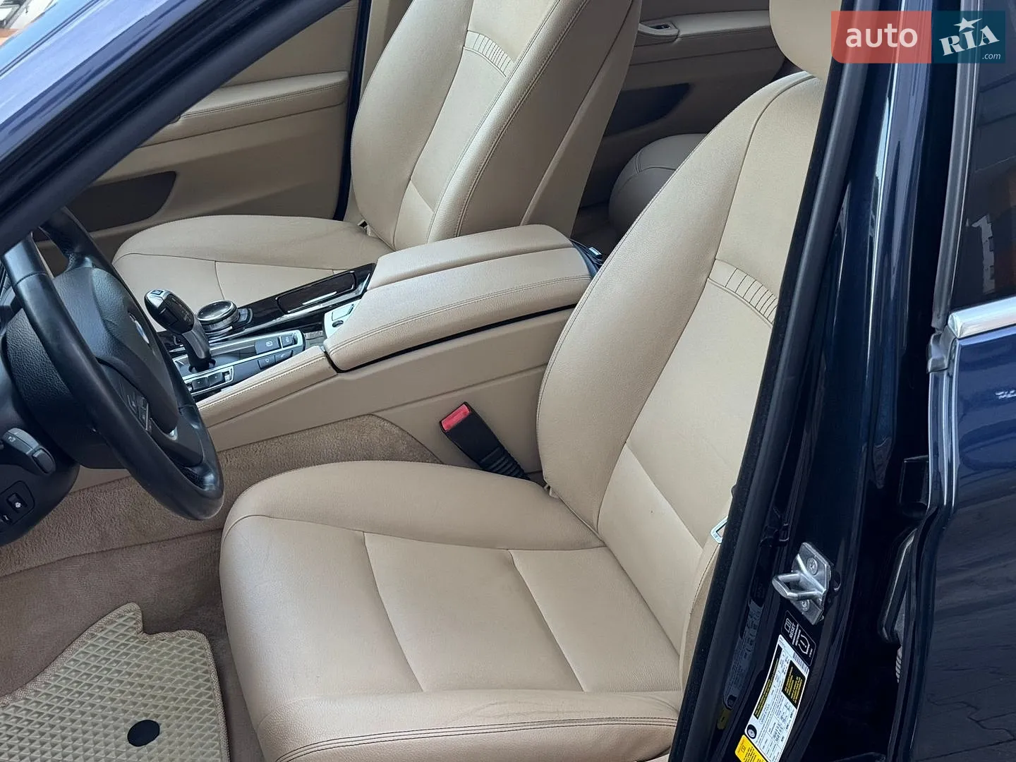 2014 BMW 5er - мініатюра 21