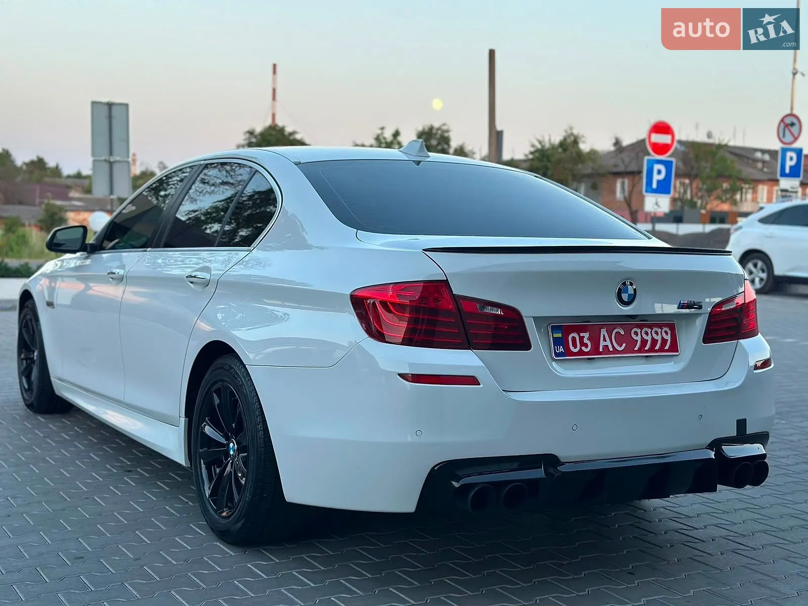 2015 BMW 5er - мініатюра 22