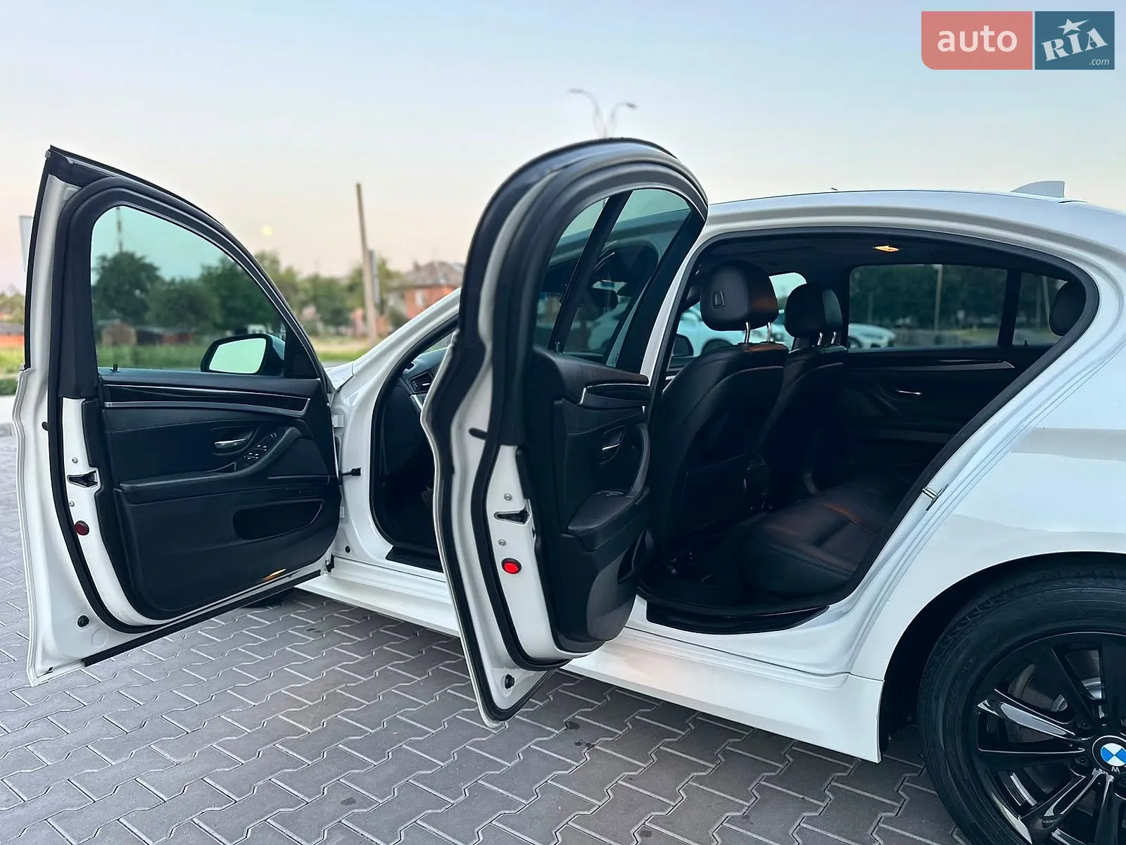 2015 BMW 5er - мініатюра 77