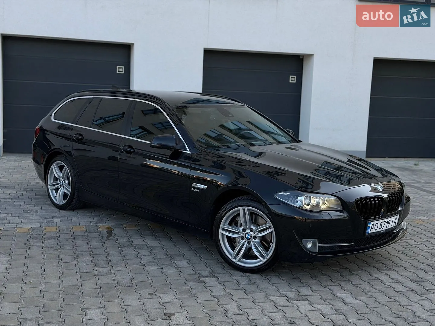 2011 BMW 5er - мініатюра 3