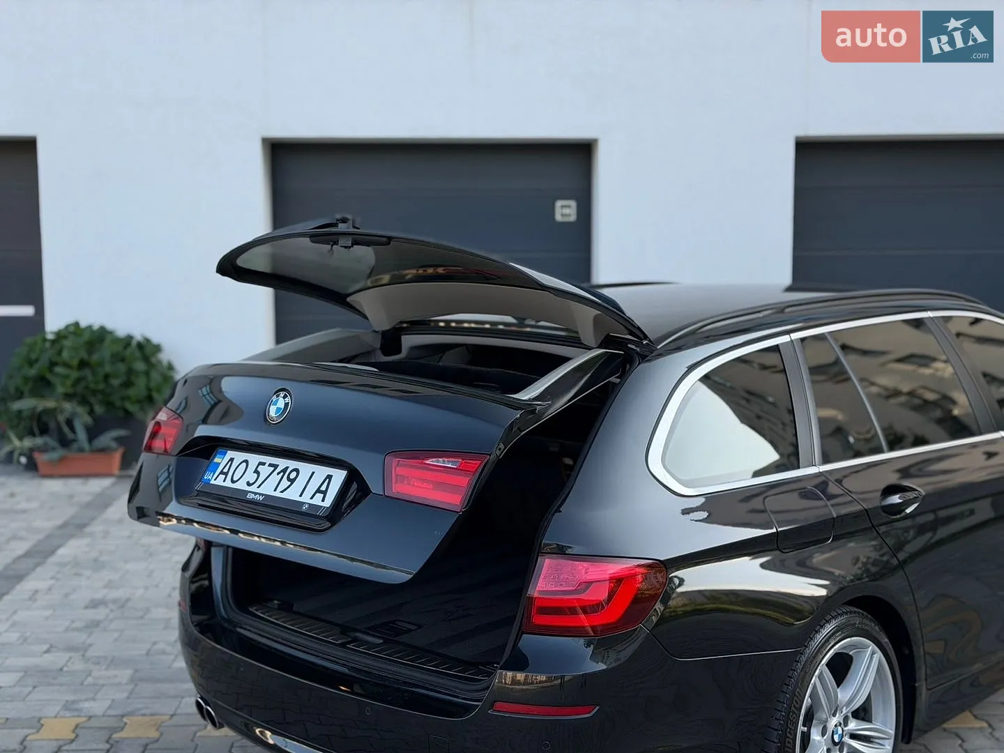 2011 BMW 5er - мініатюра 12