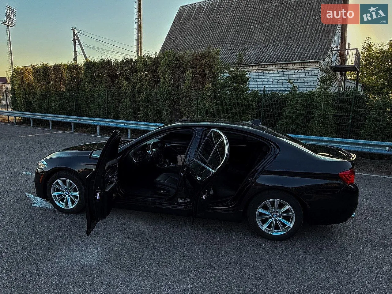 2016 BMW 5er - мініатюра 5