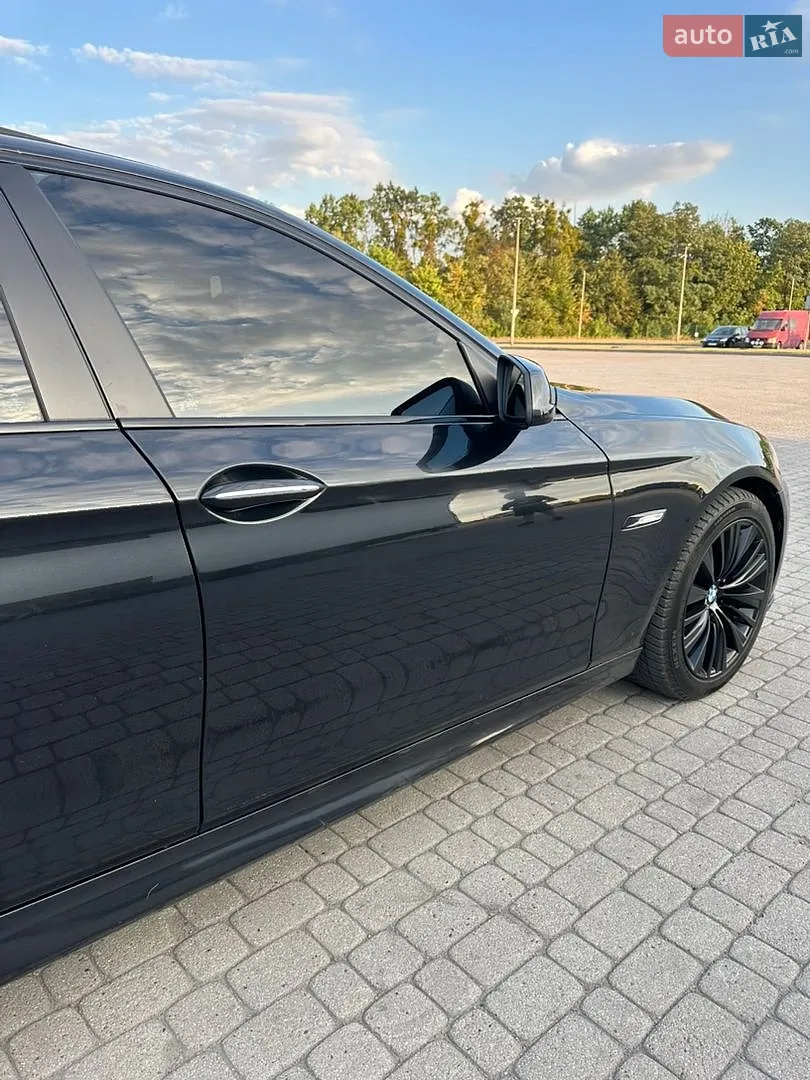 2010 BMW 5er - мініатюра 18
