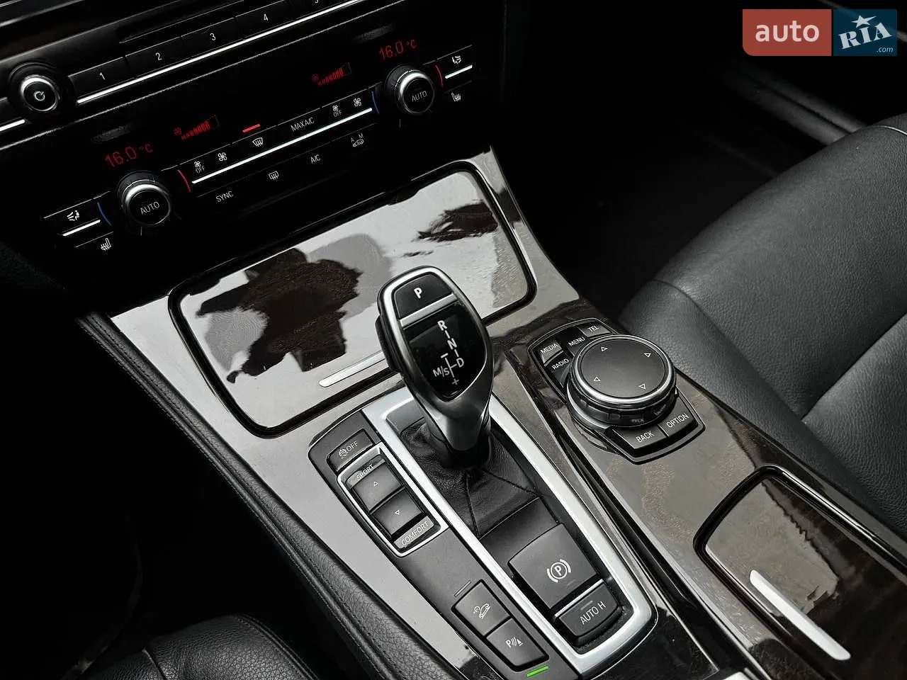 2016 BMW 5er - мініатюра 24