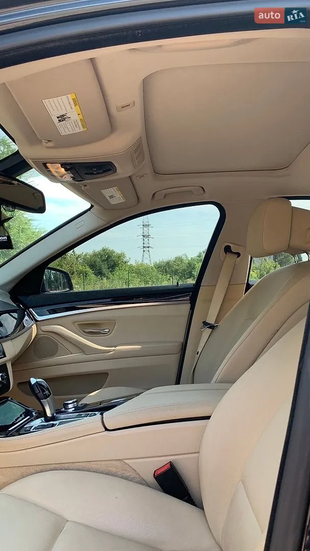 2012 BMW 5er - мініатюра 9