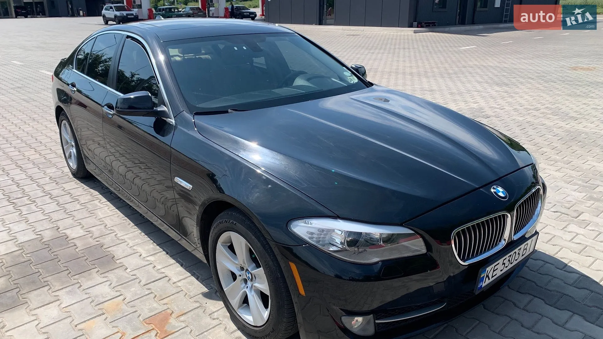 2012 BMW 5er - мініатюра 2