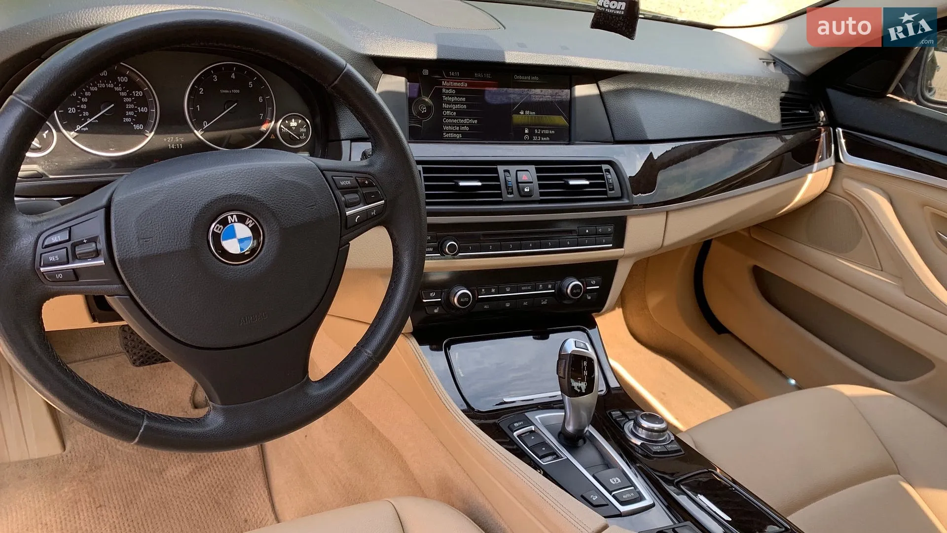 2012 BMW 5er - мініатюра 13