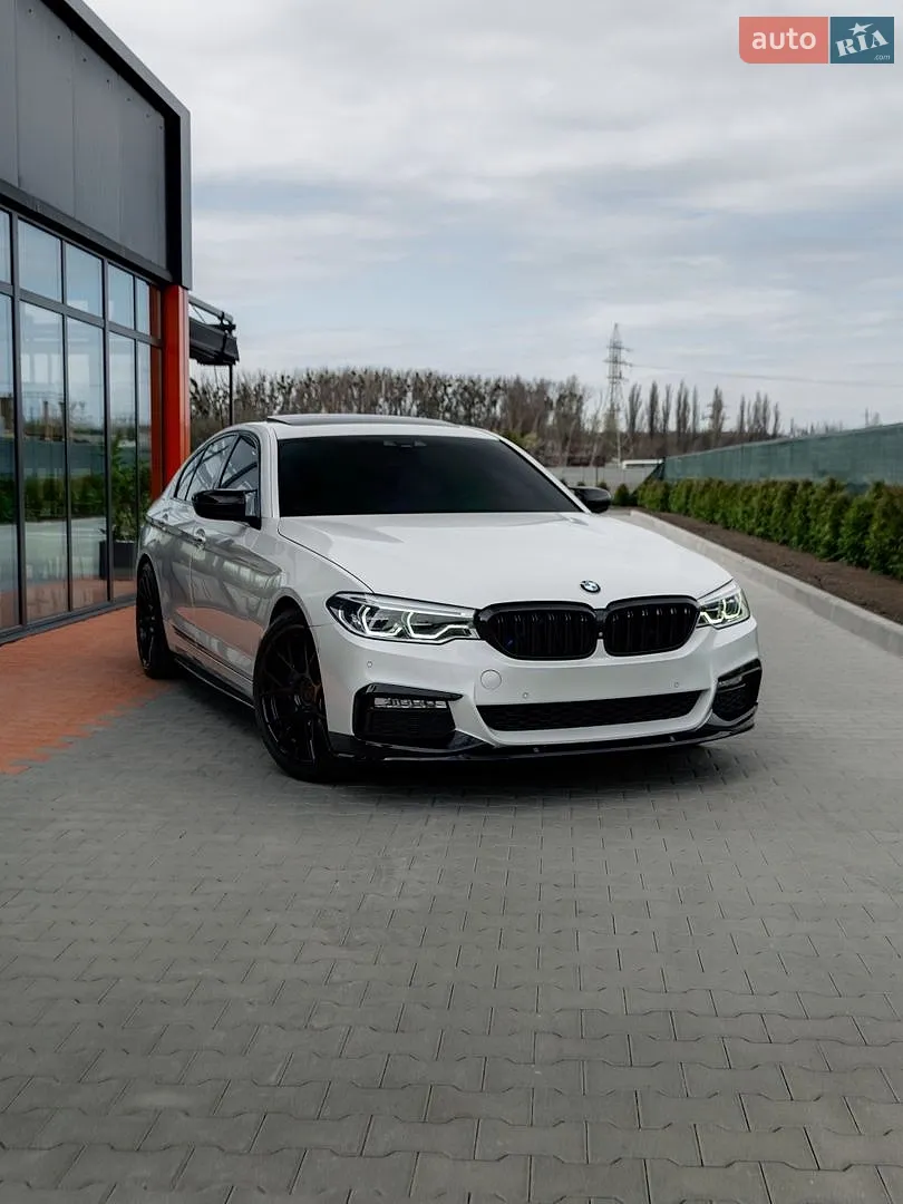 2017 BMW 5er - мініатюра 2