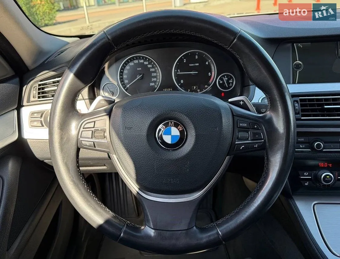 2011 BMW 5er - мініатюра 18