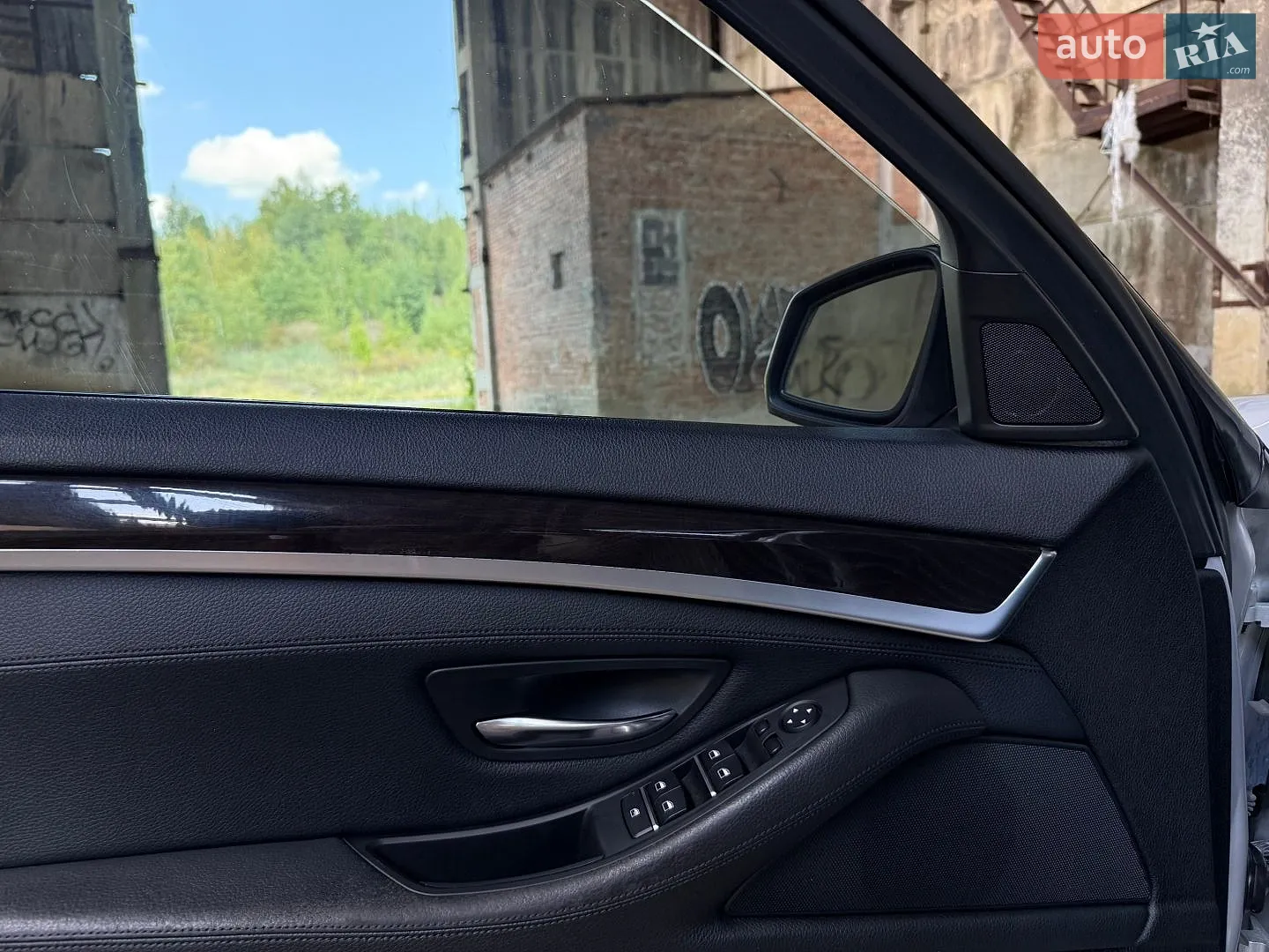 2014 BMW 5er - мініатюра 22