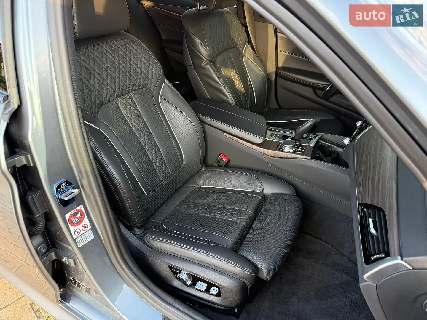 2017 BMW 5er - мініатюра 29