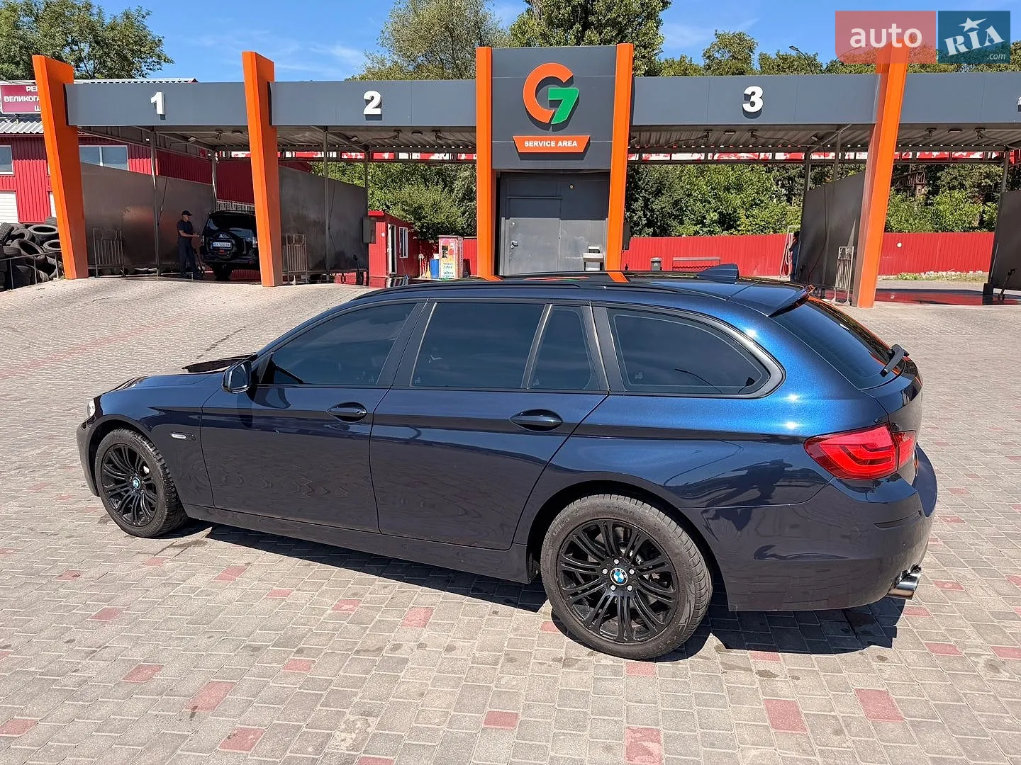 2011 BMW 5er - мініатюра 10