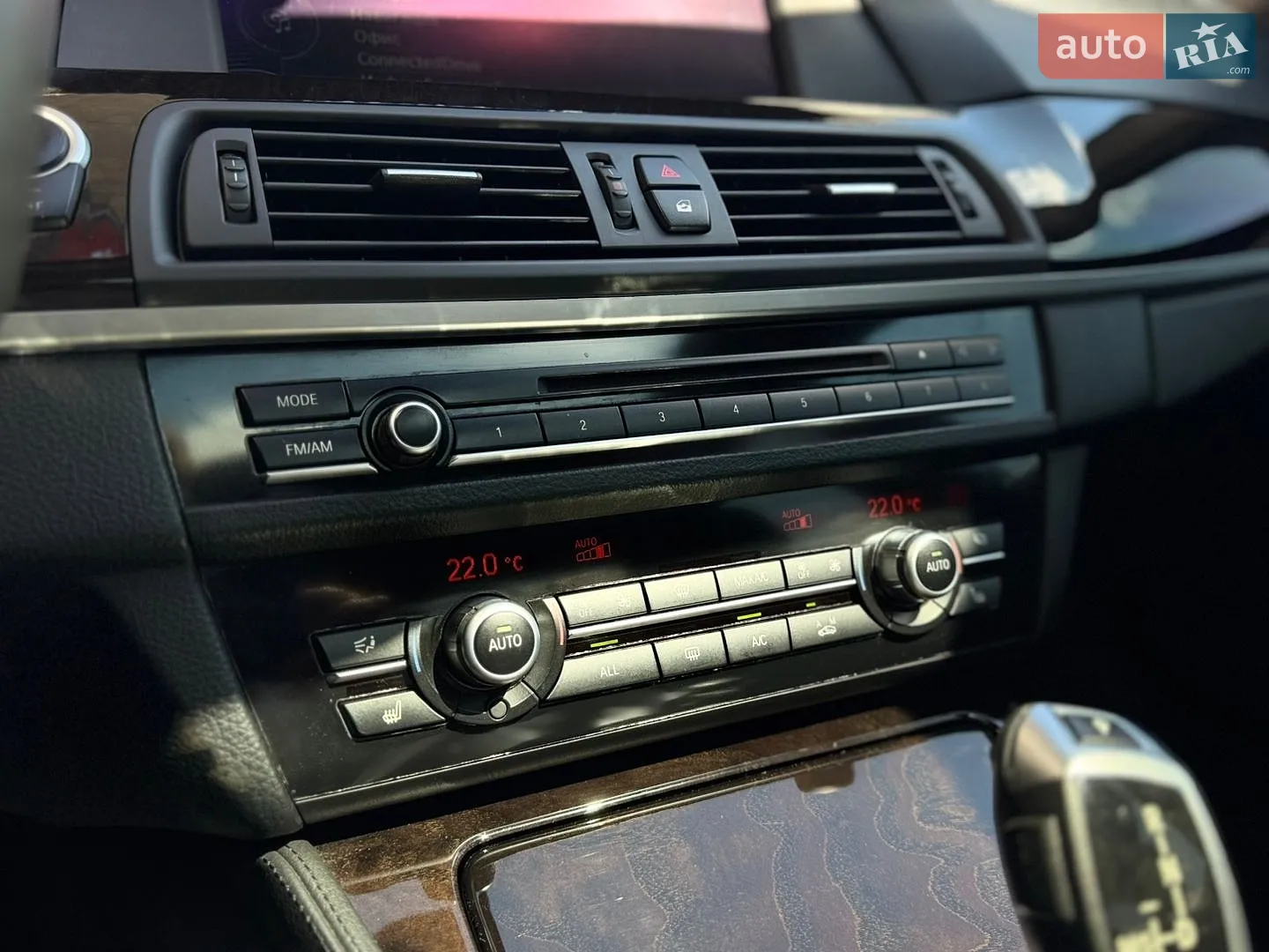 2012 BMW 5er - мініатюра 13