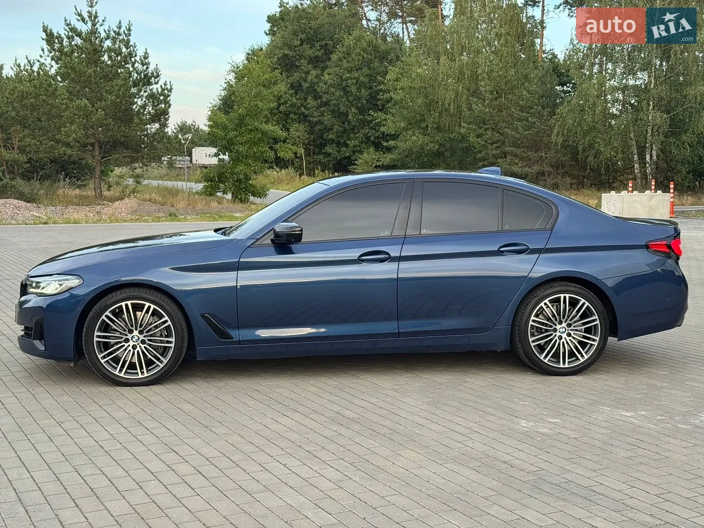 2020 BMW 5er - мініатюра 13