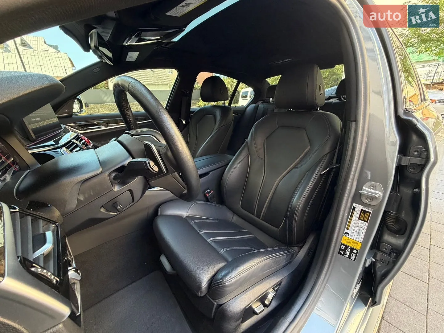 2022 BMW 5er - мініатюра 20