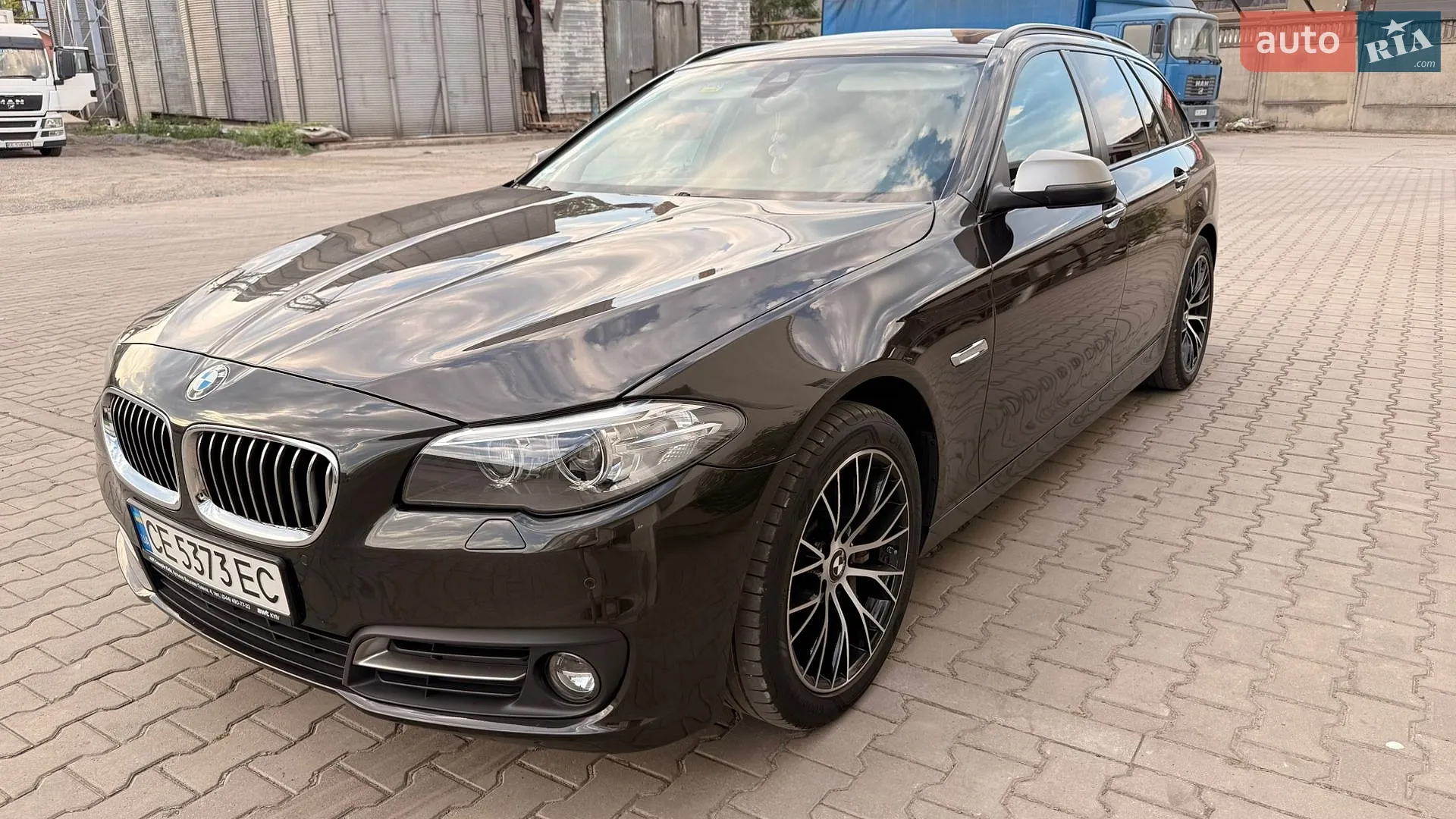 2016 BMW 5er - мініатюра 4