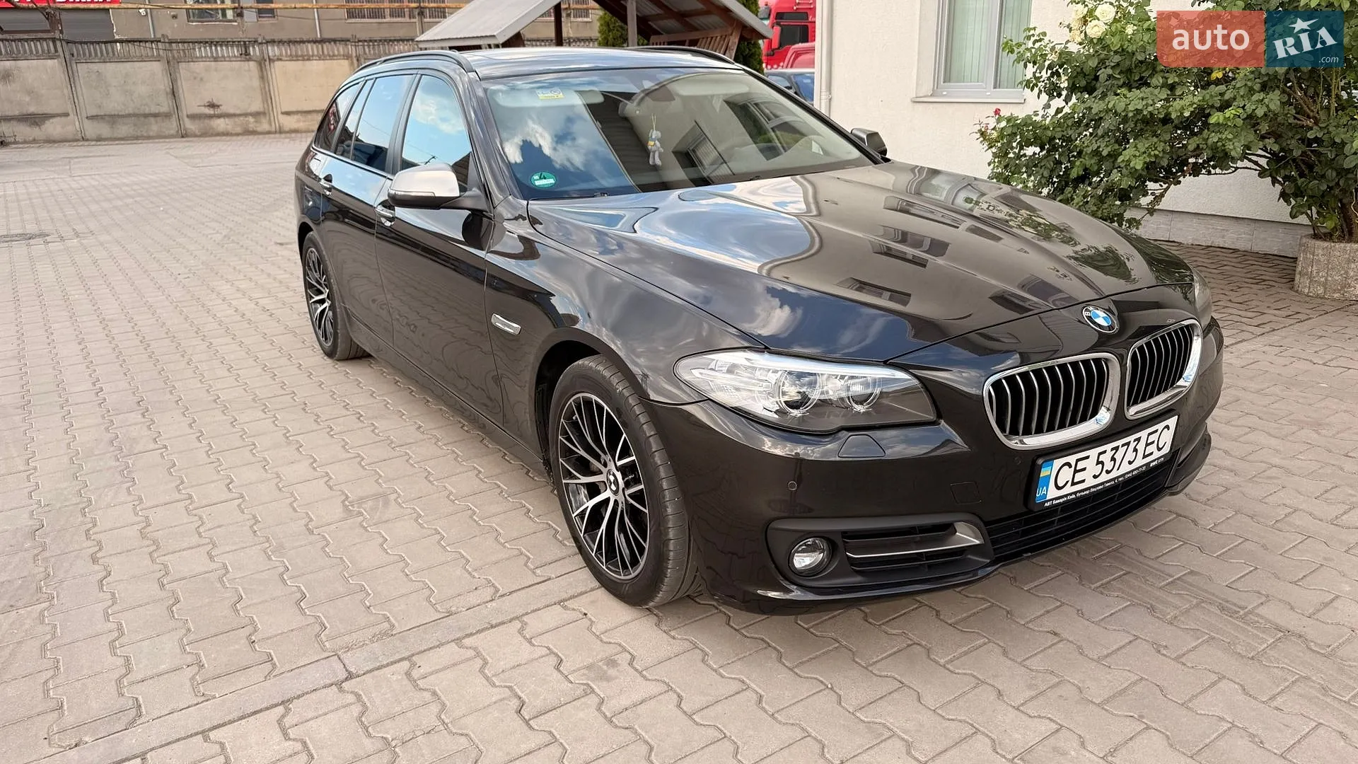 2016 BMW 5er - мініатюра 5