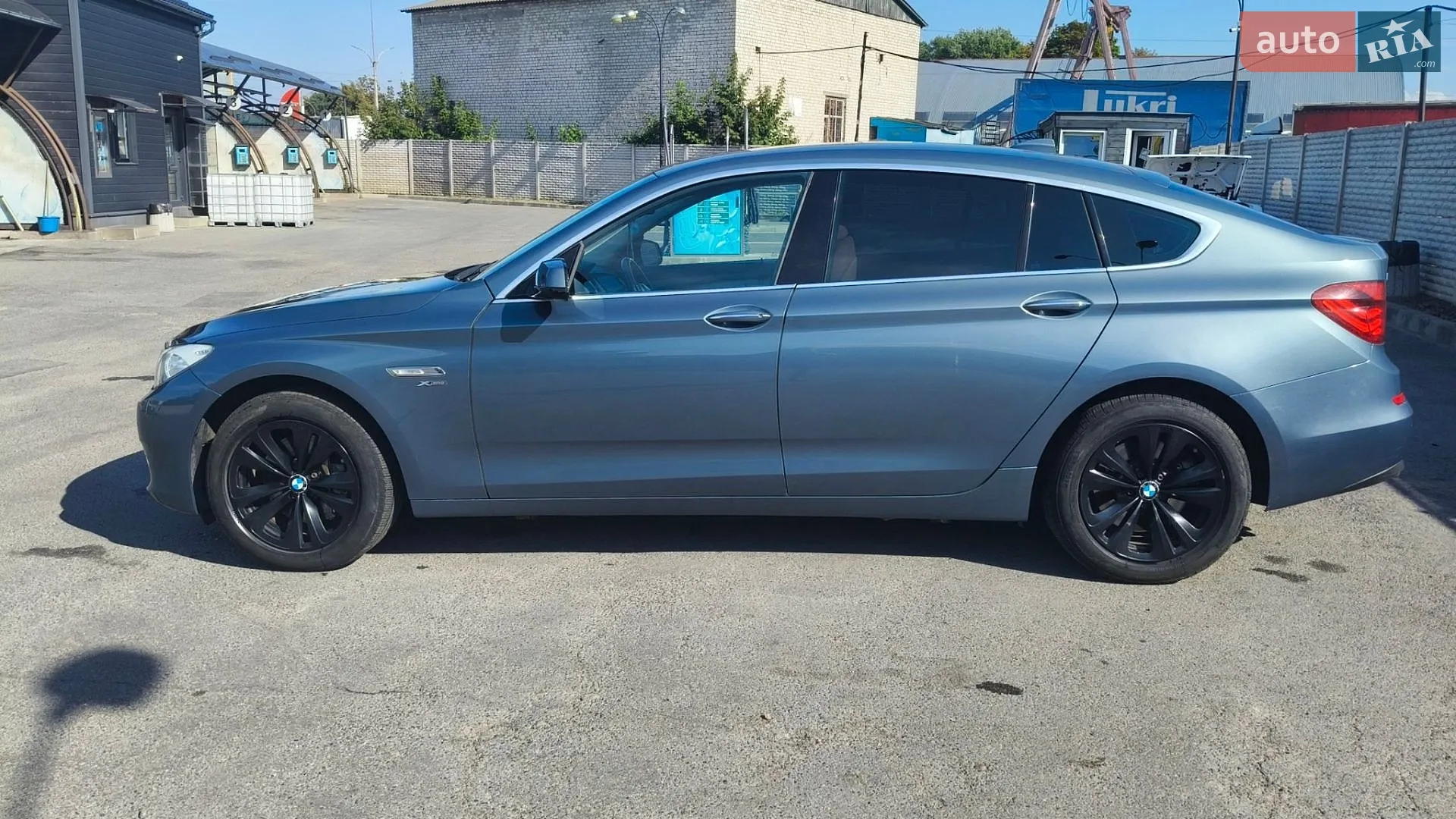 2010 BMW 5er - мініатюра 2