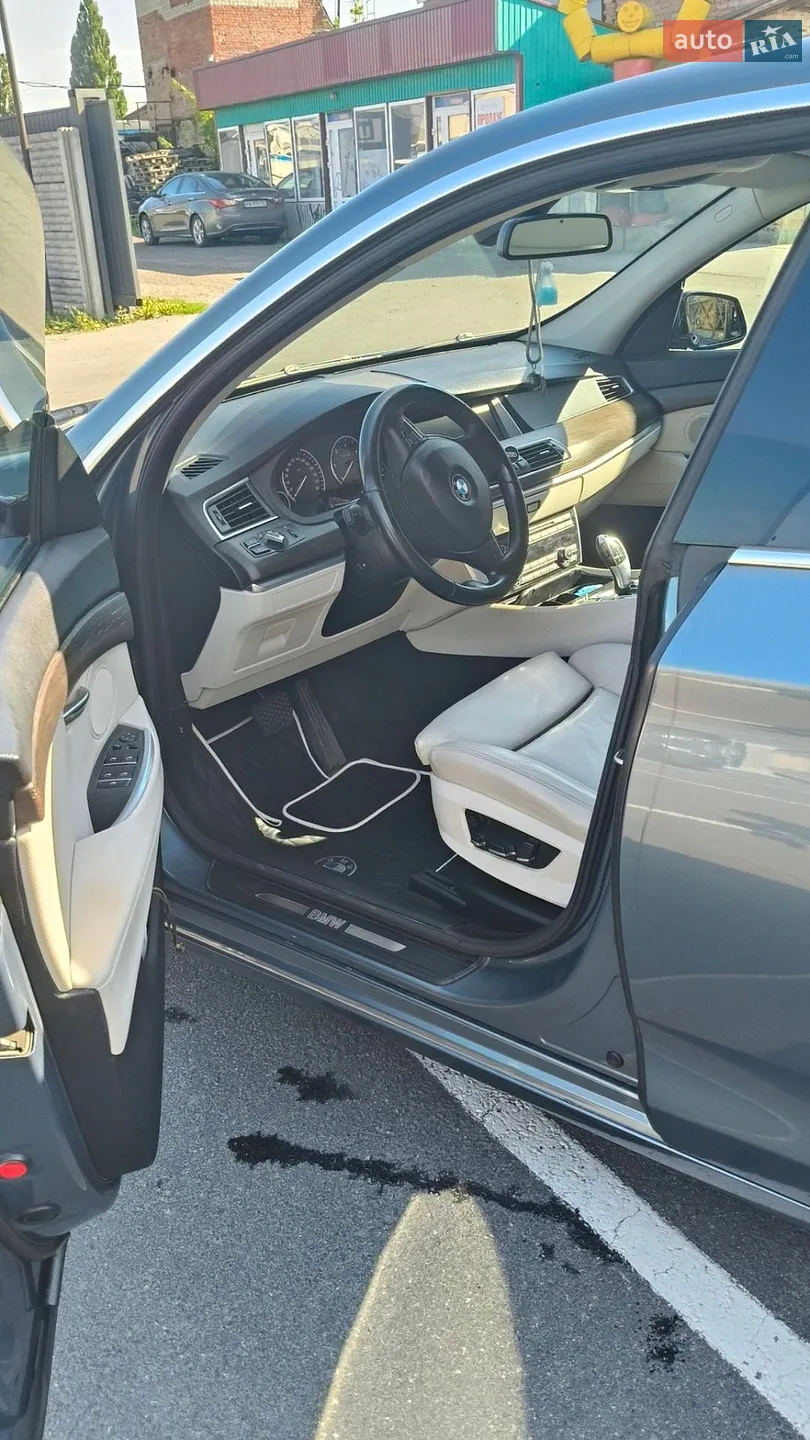 2010 BMW 5er - мініатюра 12