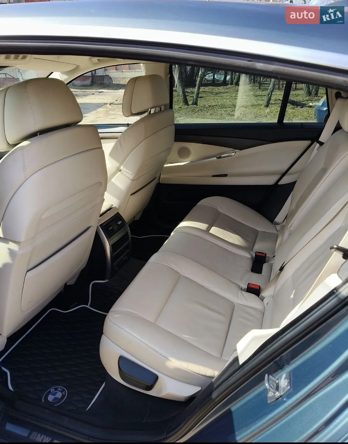 2010 BMW 5er - мініатюра 28
