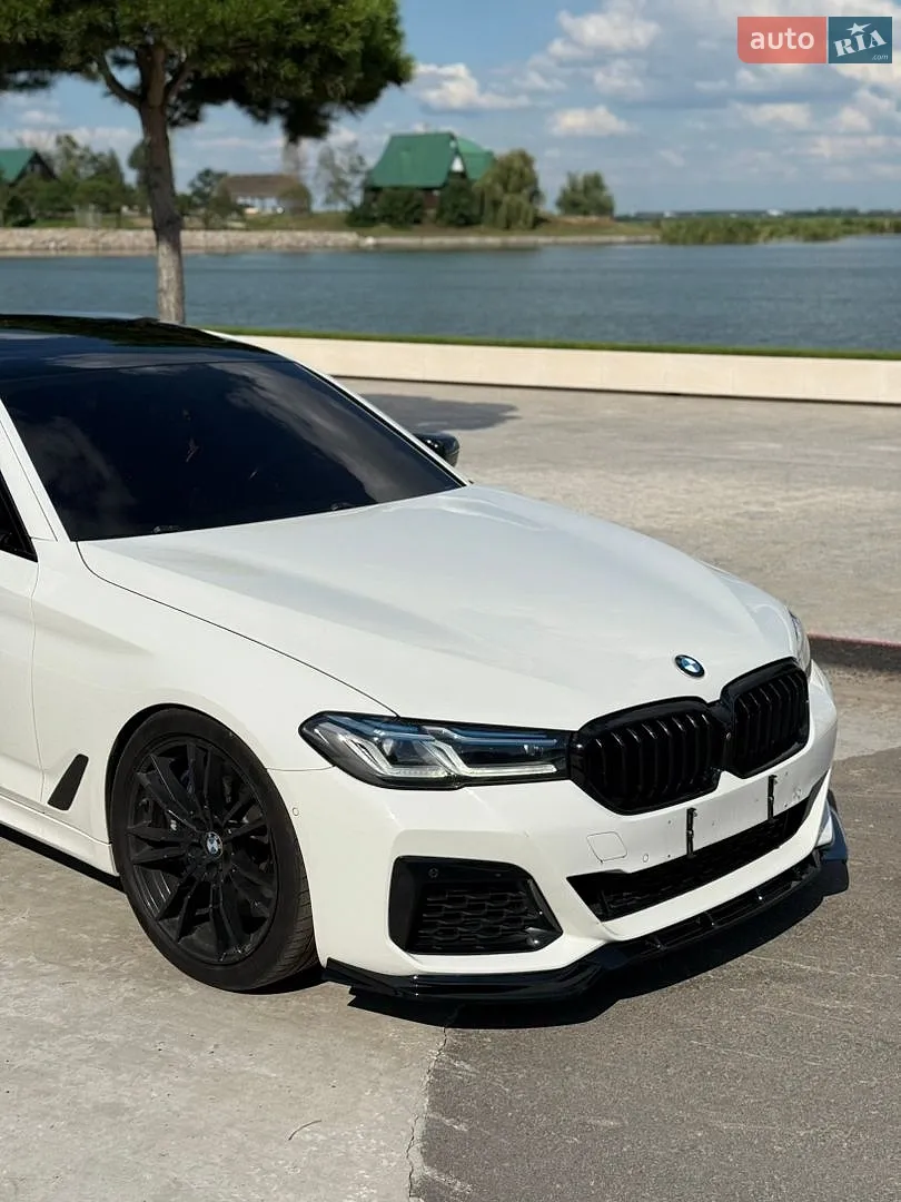 2018 BMW 5er - мініатюра 2
