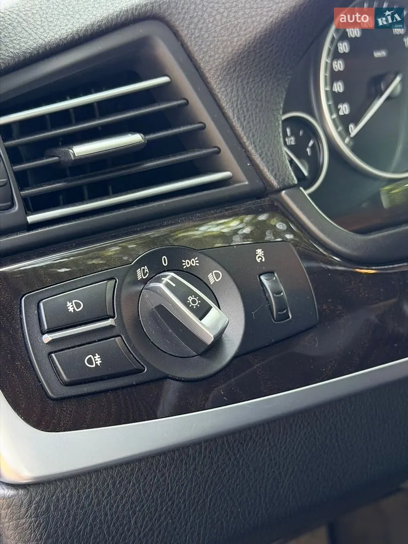 2013 BMW 5er - мініатюра 28
