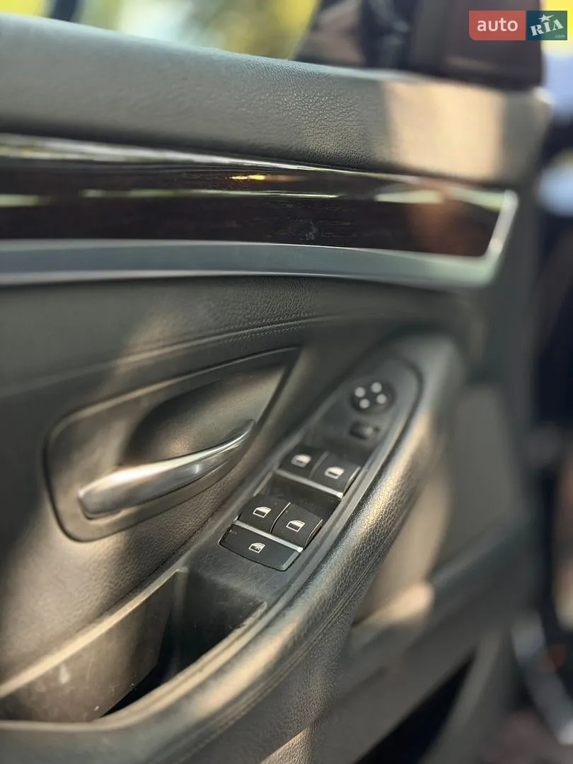 2013 BMW 5er - мініатюра 29