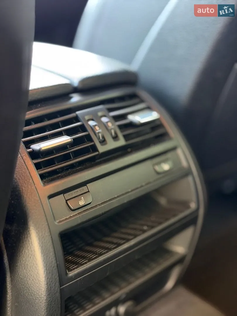 2013 BMW 5er - мініатюра 30