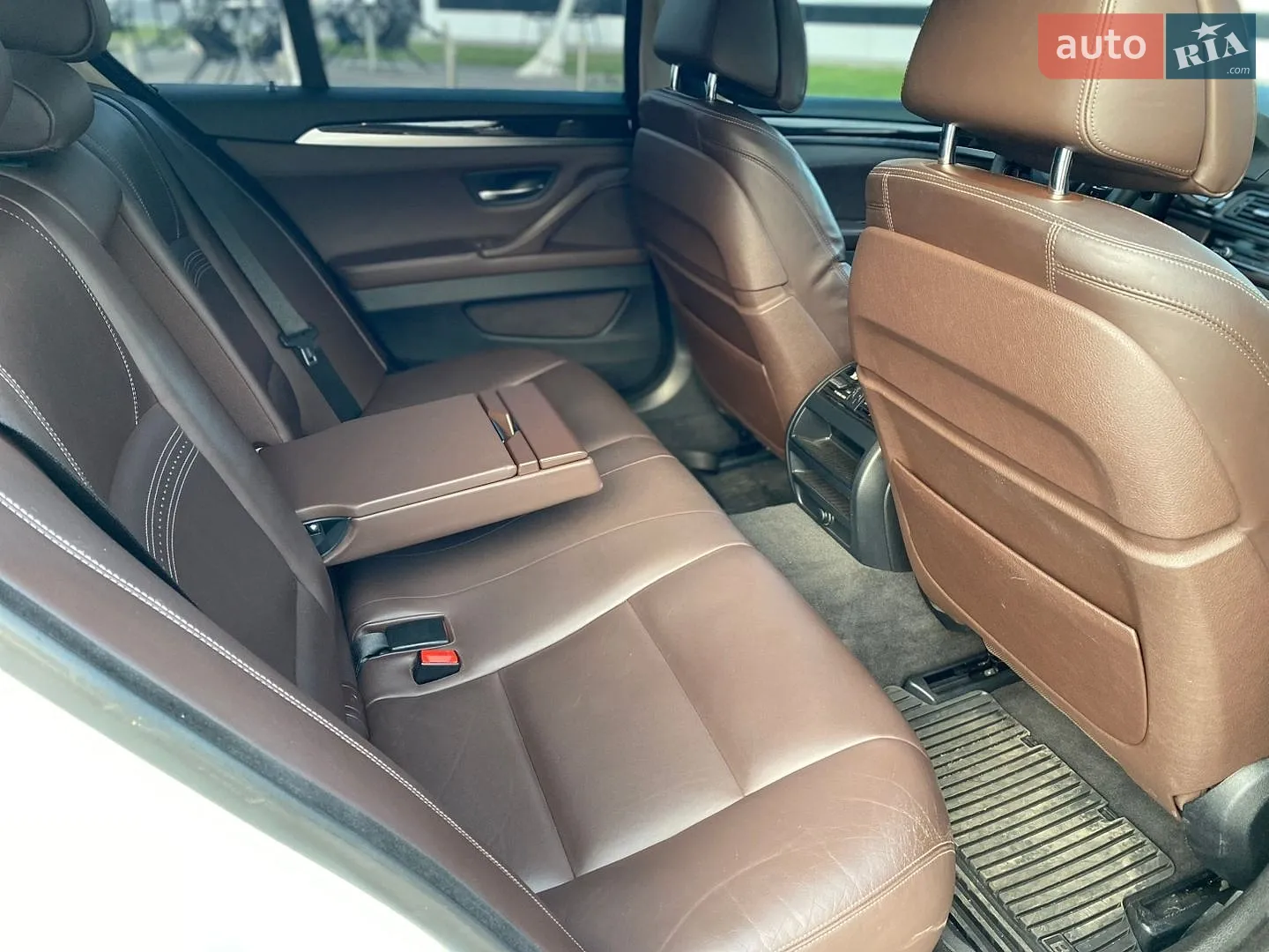2013 BMW 5er - мініатюра 9