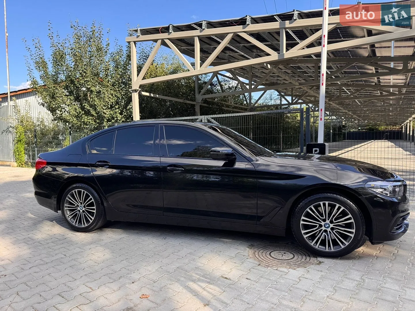 2017 BMW 5er - мініатюра 3