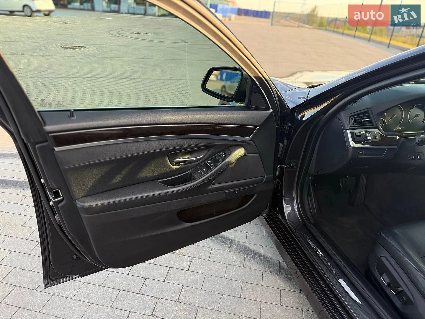 2015 BMW 5er - мініатюра 10