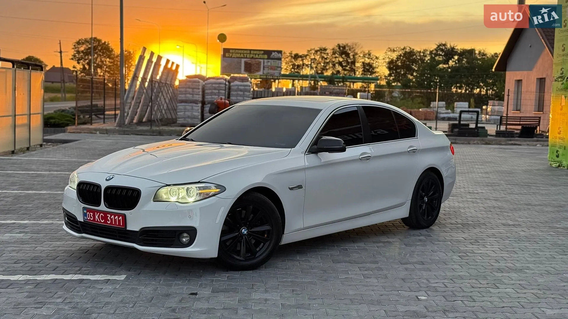 2014 BMW 5er - мініатюра 19