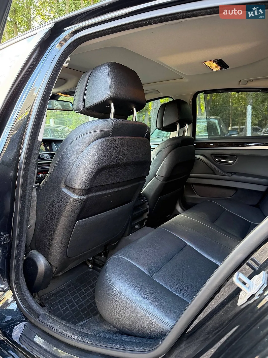 2015 BMW 5er - мініатюра 10
