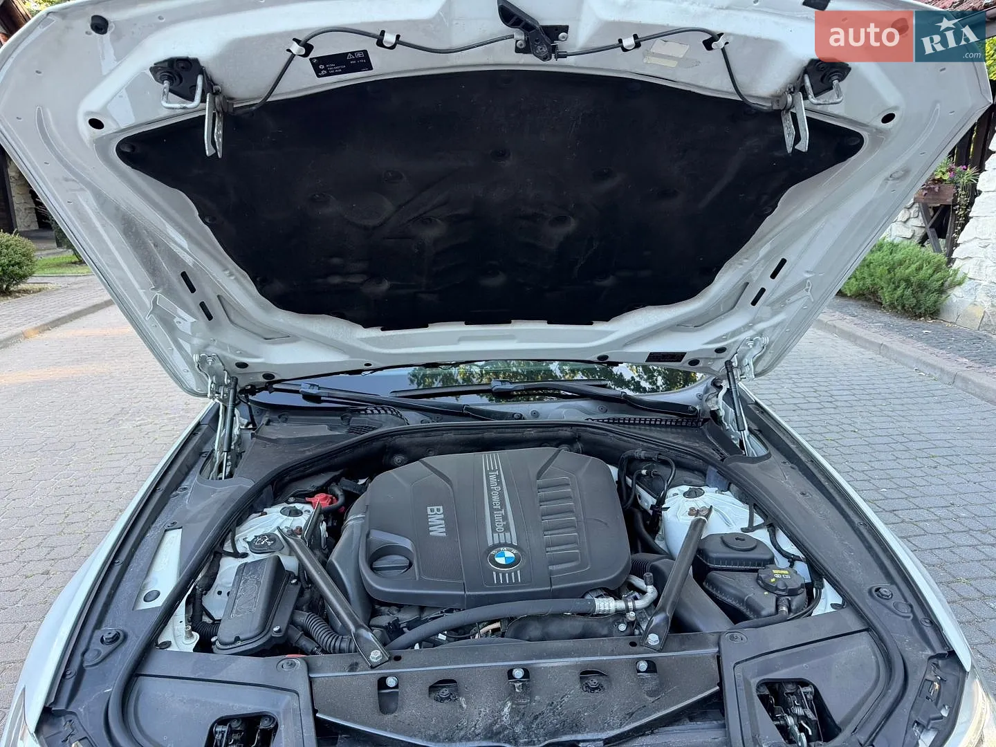 2016 BMW 5er - мініатюра 12