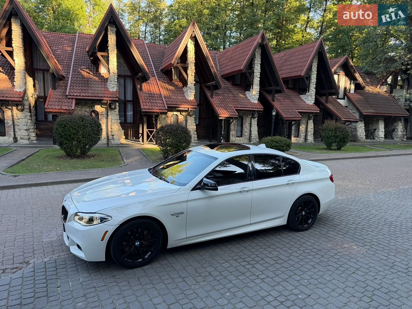 2016 BMW 5er - мініатюра 18