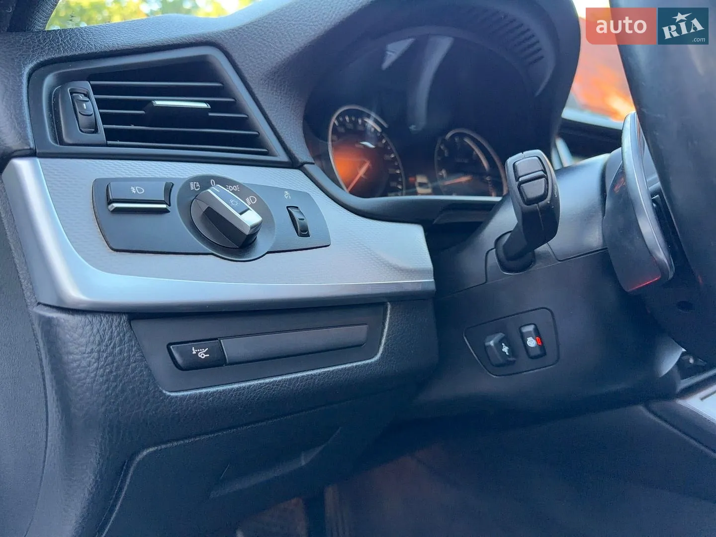 2016 BMW 5er - мініатюра 26